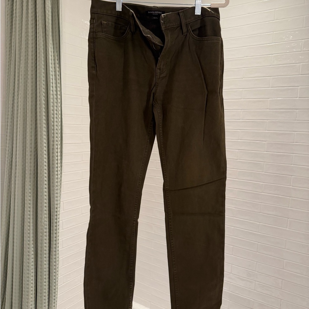 Banana Republic Men's Vintage Green Traveler Pants - 30 x 30